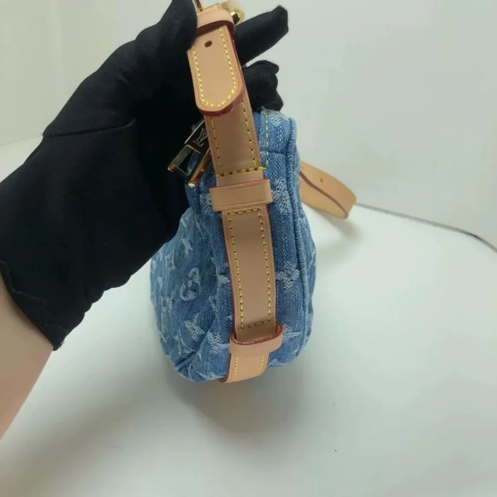 Louis Vuitton Women Pre-Loved Bag Very Good Condition